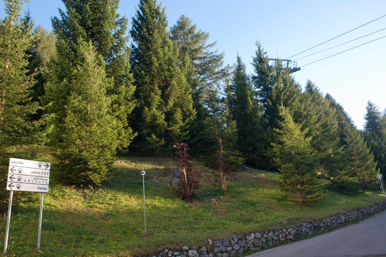 Ale 1206, Marilleva 1400 Accesso Diretto Alle Piste Exterior foto